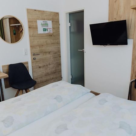 Pension Kinzl Mit E-Ladestation Offenhausen 外观 照片